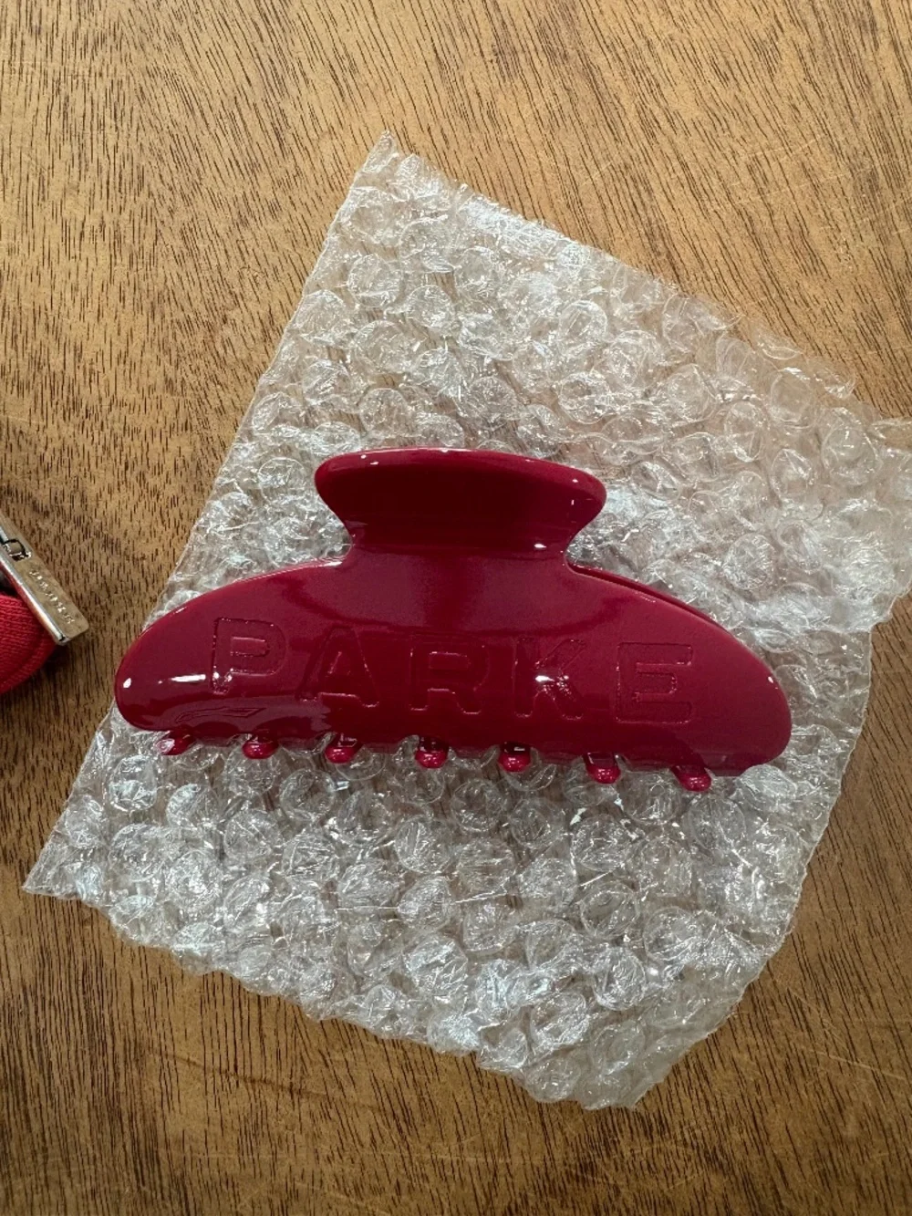 Parke claw clip Sail